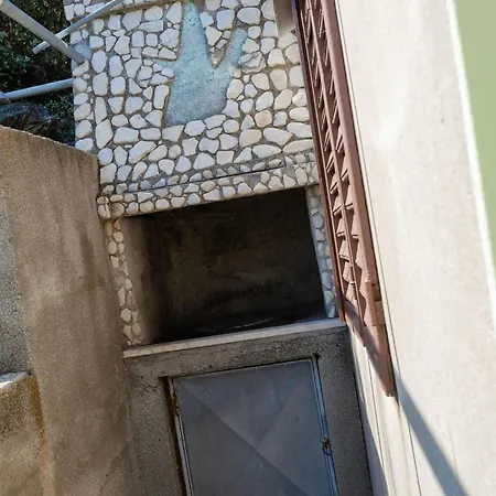 Seafront Olivera With Patio * Vela Luka